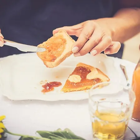 Il Vicoletto Di Bibi - * Staffolo