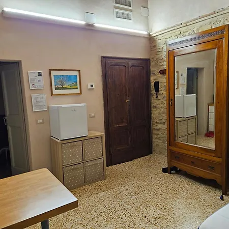 Hotel Il Vicoletto Di Bibi -