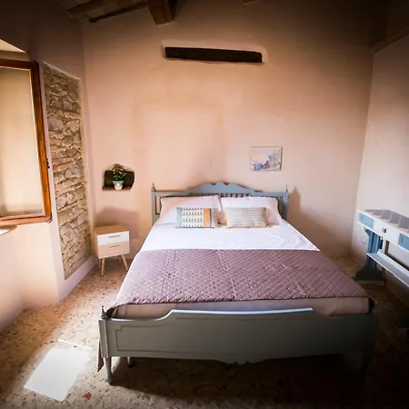 Il Vicoletto Di Bibi - * Staffolo