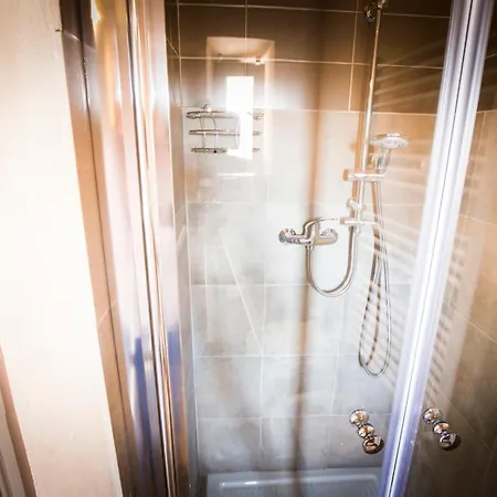 Il Vicoletto Di Bibi - Hotel Staffolo