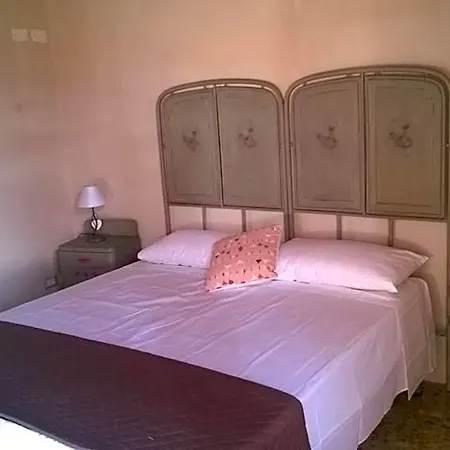Il Vicoletto Di Bibi - *